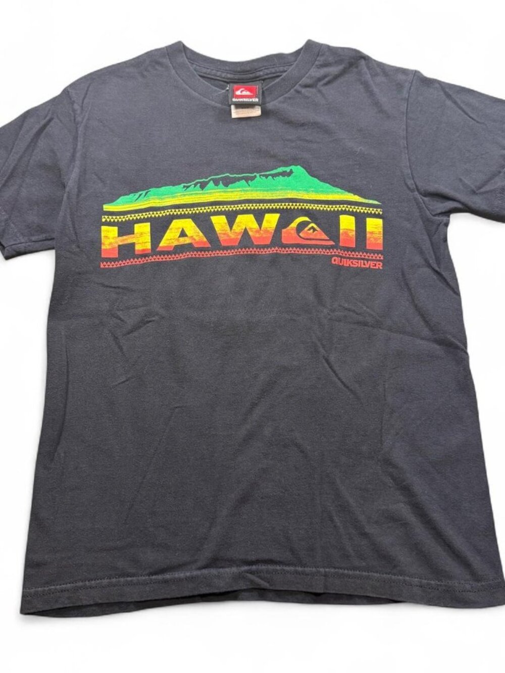 Vintage Y2K Quiksilver Hawaii Rasta Surf Skater Tee Kids Medium
